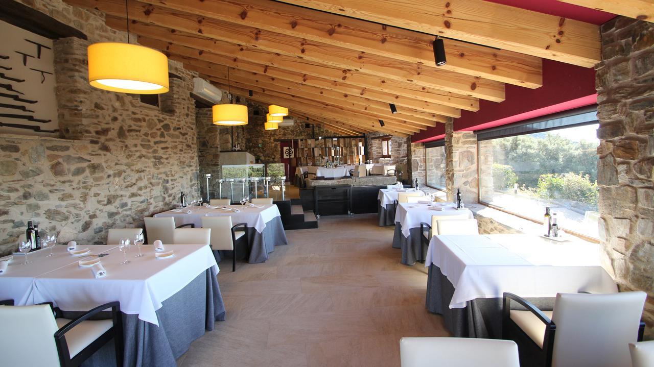 Hotel Can Cuch Canoves Exterior photo